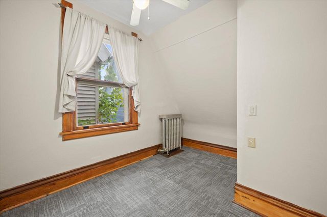 546 N 32nd STREET, Milwaukee, WI 53208