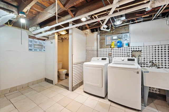546 N 32nd STREET, Milwaukee, WI 53208