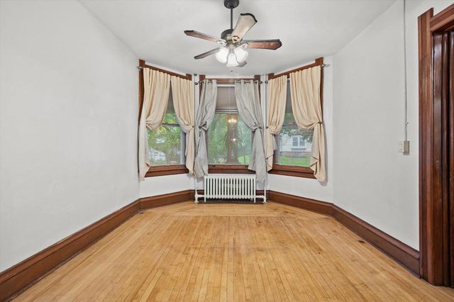 546 N 32nd STREET, Milwaukee, WI 53208
