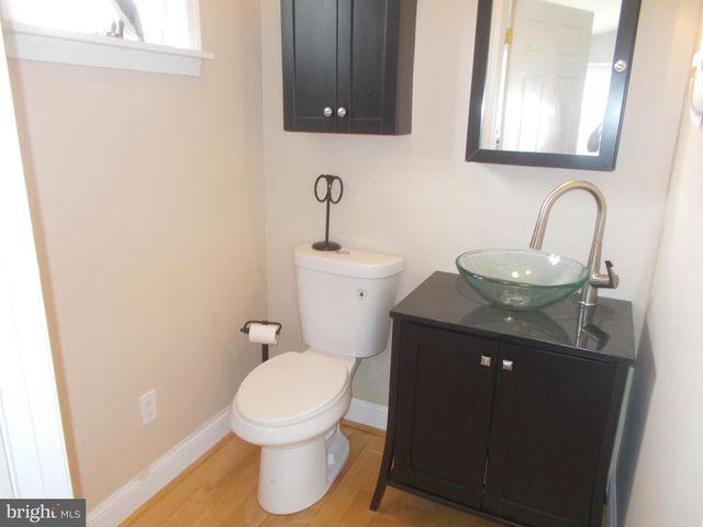 2115 LAKE DR, Pasadena, MD 21122