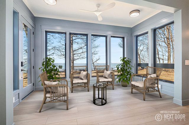 2578 Lakeshore Drive, Saugatuck Twp, MI 49408