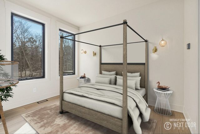 2578 Lakeshore Drive, Saugatuck Twp, MI 49408