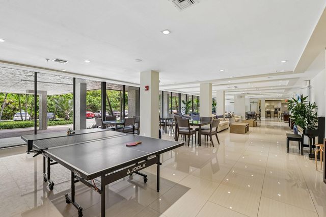 3912 S Ocean Boulevard 704, Highland Beach, FL 33487