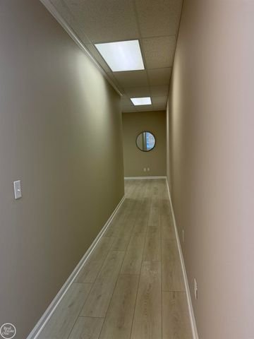 8070 21 Mile Road, Shelby Twp, MI 48317