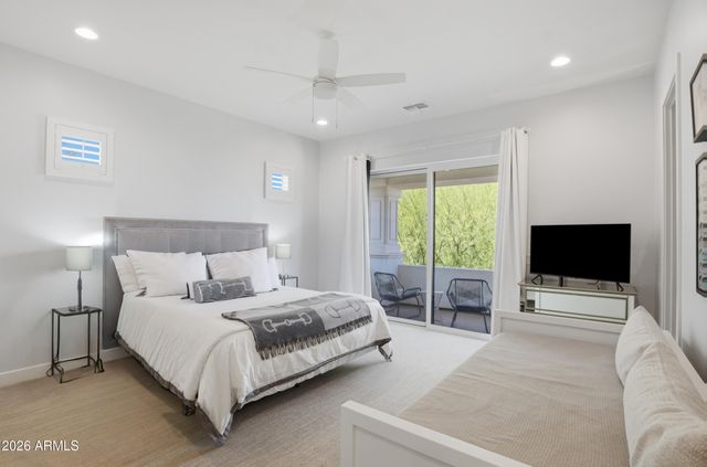 40 W Frier Drive, Phoenix, AZ 85021