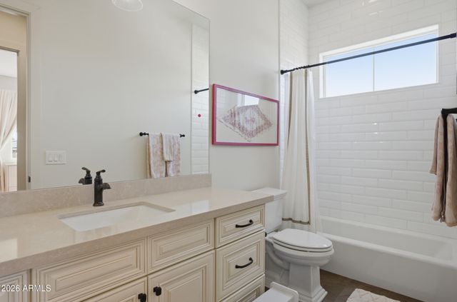 40 W Frier Drive, Phoenix, AZ 85021