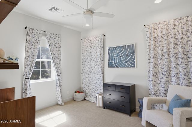 40 W Frier Drive, Phoenix, AZ 85021