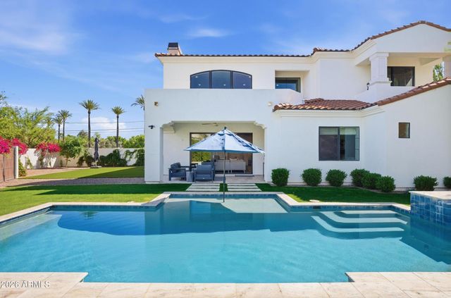 40 W Frier Drive, Phoenix, AZ 85021