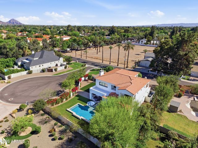 40 W Frier Drive, Phoenix, AZ 85021