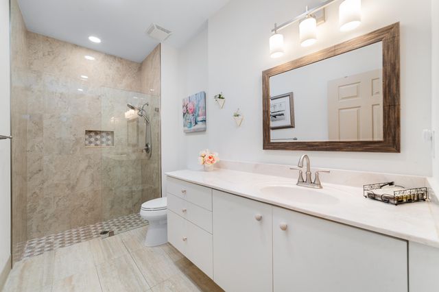 6105 Lake Hibiscus Drive 0, Delray Beach, FL 33484