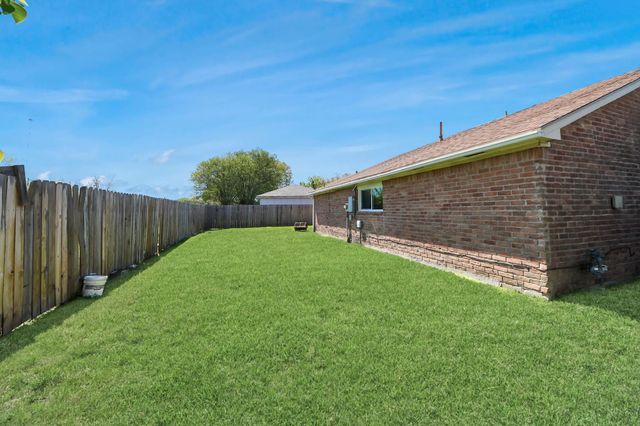 1750 Hilton Head Drive, Missouri City, TX 77459