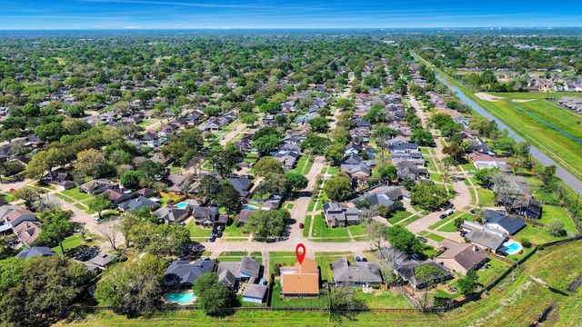 1750 Hilton Head Drive, Missouri City, TX 77459