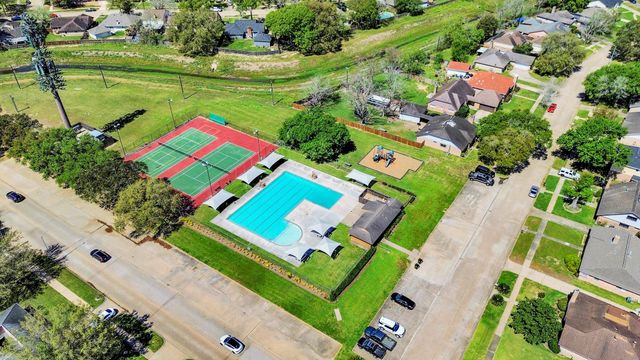 1750 Hilton Head Drive, Missouri City, TX 77459