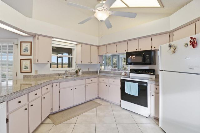 8951 E SWEETWATER DRIVE, Inverness, FL 34450