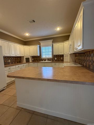 3805 Irby Drive, Conway, AR 72034