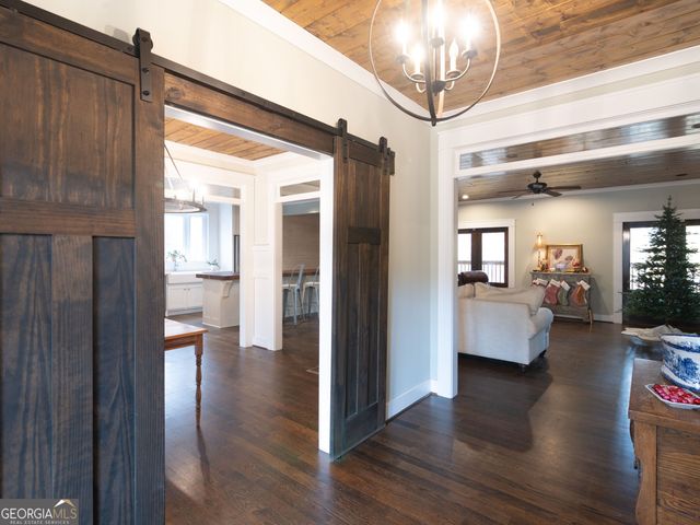 915 Rocky Creek Road, Hampton, GA 30228