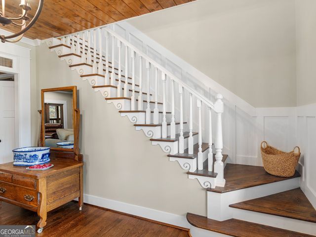 915 Rocky Creek Road, Hampton, GA 30228