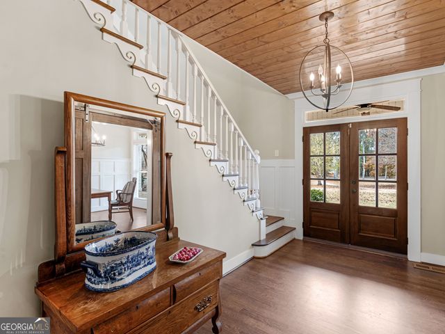 915 Rocky Creek Road, Hampton, GA 30228