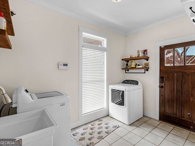 915 Rocky Creek Road, Hampton, GA 30228