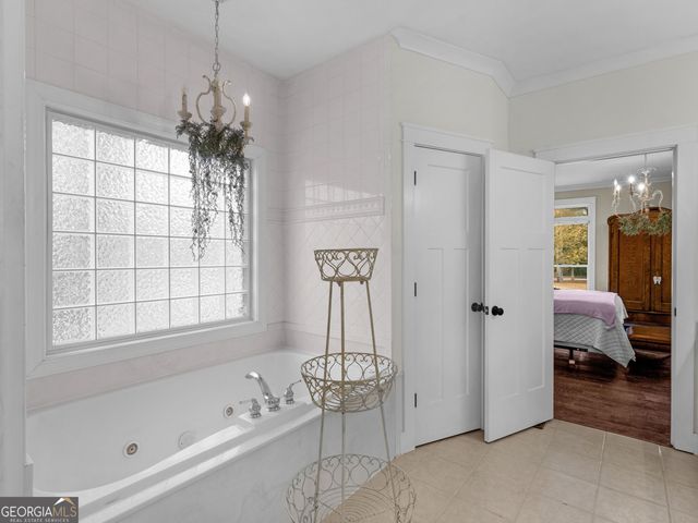 915 Rocky Creek Road, Hampton, GA 30228