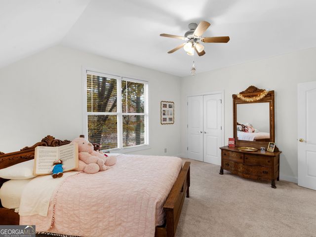 915 Rocky Creek Road, Hampton, GA 30228