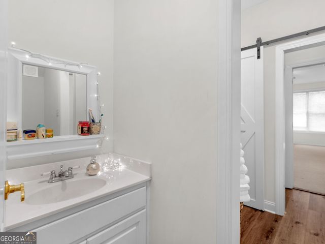 915 Rocky Creek Road, Hampton, GA 30228