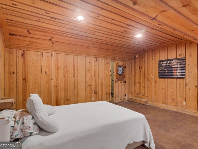 915 Rocky Creek Road, Hampton, GA 30228