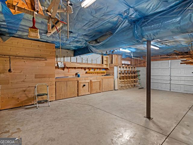 915 Rocky Creek Road, Hampton, GA 30228