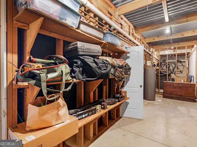 915 Rocky Creek Road, Hampton, GA 30228