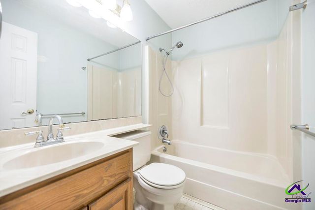 104 Pebblebrook East, Warner Robins, GA 31088