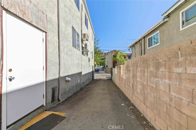 7137 Greeley Street 4, Tujunga, CA 91042