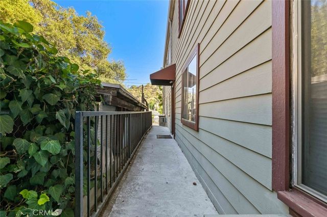 7137 Greeley Street 4, Tujunga, CA 91042