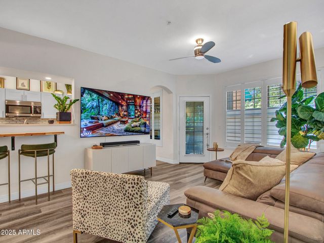 14950 W MOUNTAIN VIEW Boulevard 2107, Surprise, AZ 85374