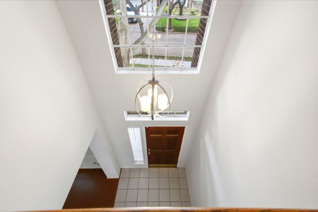 3126 Waters View Drive, Sugar Land, TX 77478