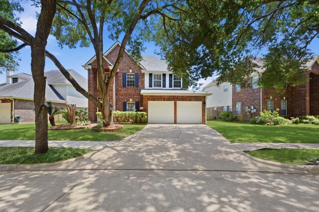 3126 Waters View Drive, Sugar Land, TX 77478