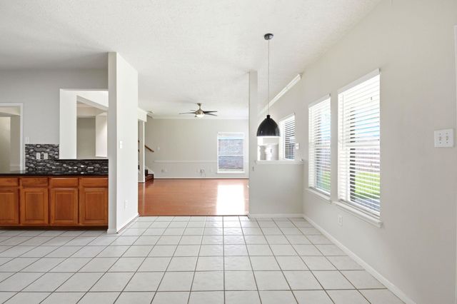 3126 Waters View Drive, Sugar Land, TX 77478