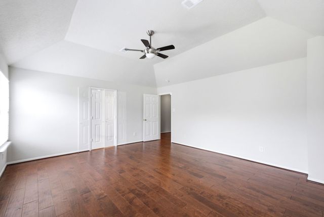 3126 Waters View Drive, Sugar Land, TX 77478