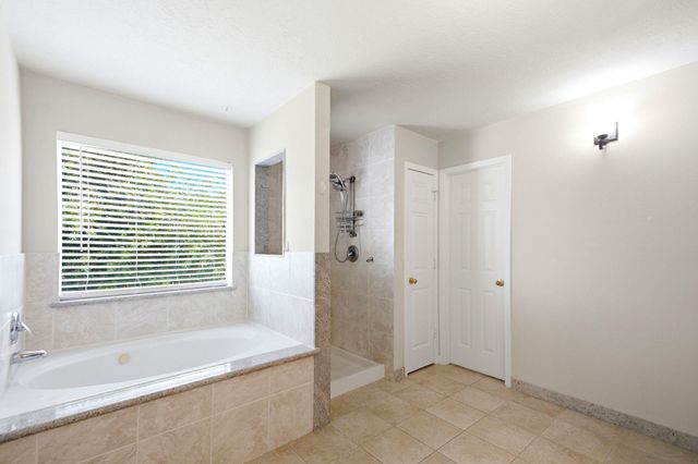 3126 Waters View Drive, Sugar Land, TX 77478