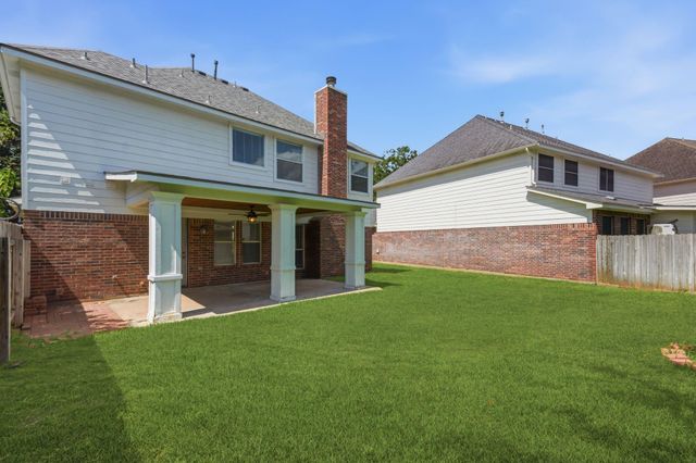 3126 Waters View Drive, Sugar Land, TX 77478
