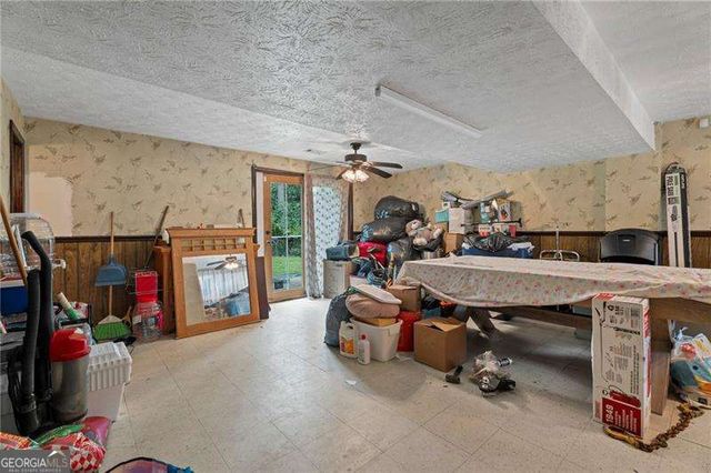 1140 Pineglen Drive, Riverdale, GA 30296