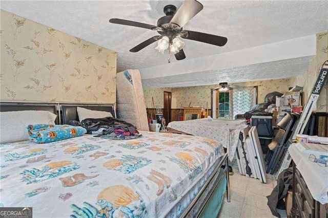 1140 Pineglen Drive, Riverdale, GA 30296