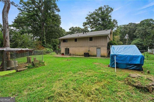 1140 Pineglen Drive, Riverdale, GA 30296
