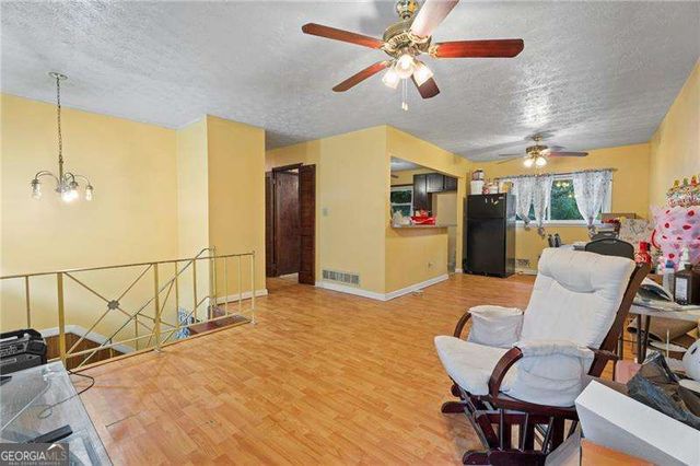 1140 Pineglen Drive, Riverdale, GA 30296