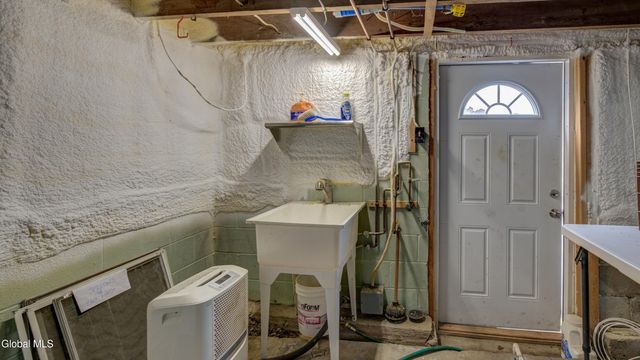 325 Sacandaga Road, Perth, NY 12095