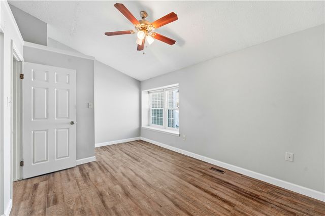 217 Clearbrook Ct, Cranberry Twp, PA 16066