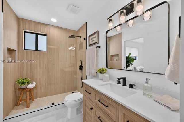 205 NE 123rd Street, North Miami, FL 33161