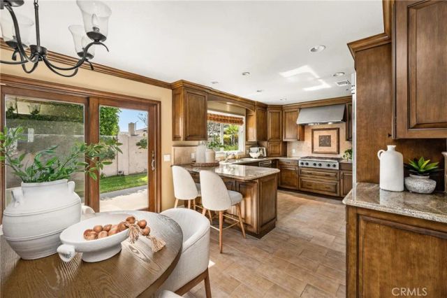 3158 N Beechwood Street, Orange, CA 92865