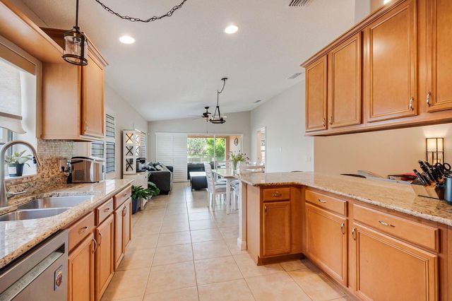 11830 ISELLE DRIVE, Orlando, FL 32827