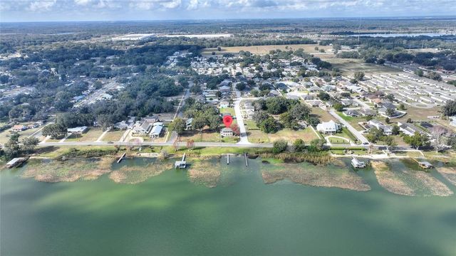 100 MADALYN, Auburndale, FL 33823