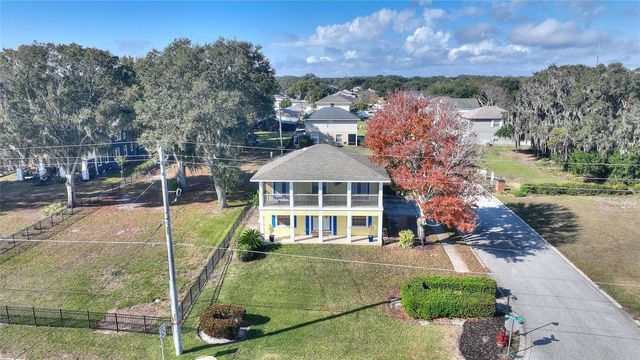 100 MADALYN, Auburndale, FL 33823